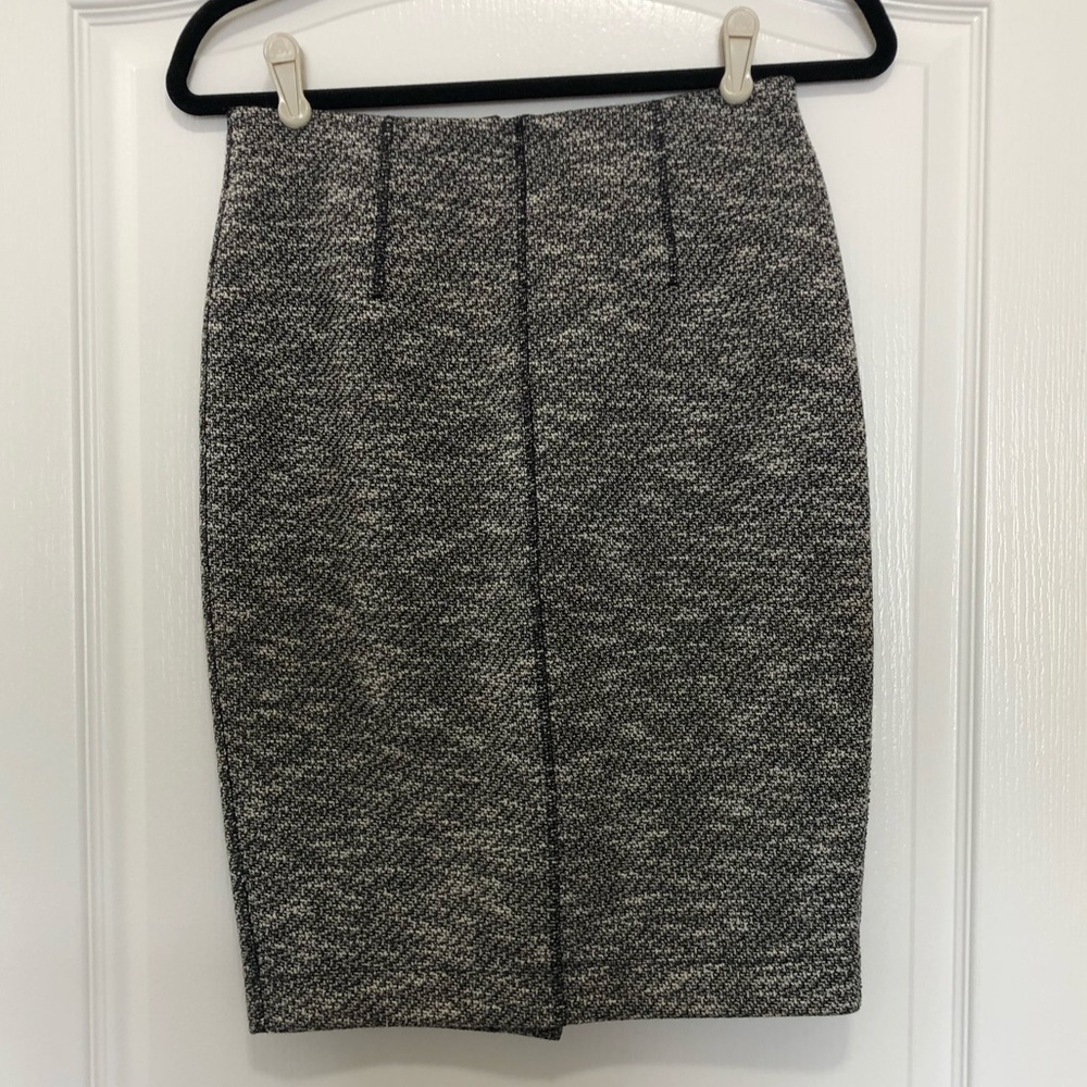 Ann Taylor black and White Pencil Skirt